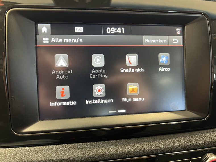 Vehicle Image 19