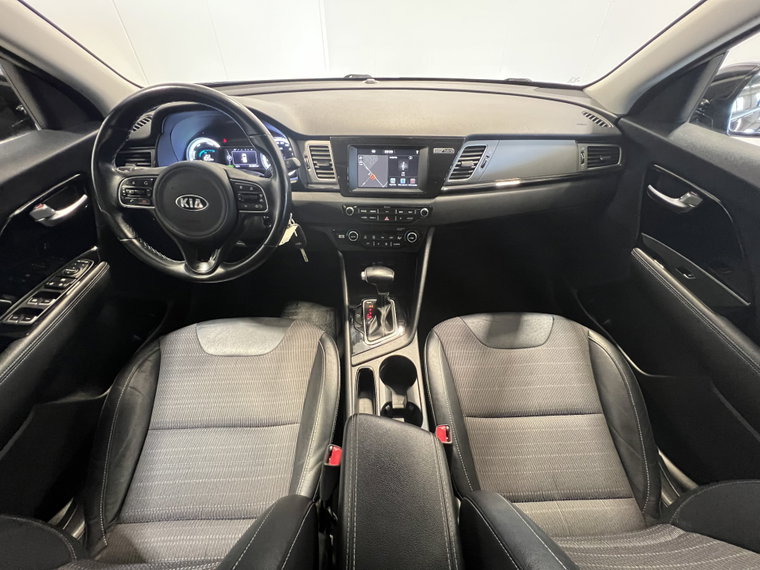Vehicle Image 35