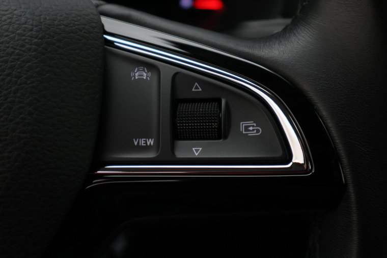 Vehicle Image 39