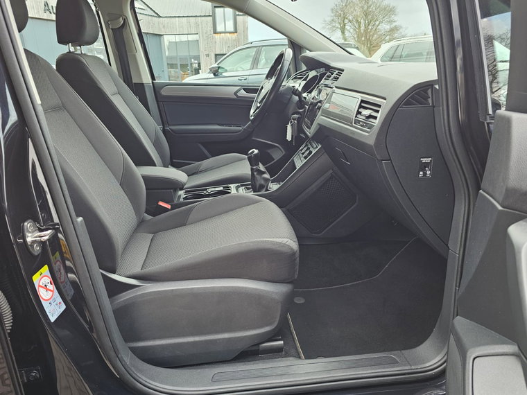 Vehicle Image 40