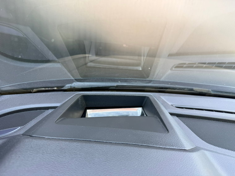 Vehicle Image 60