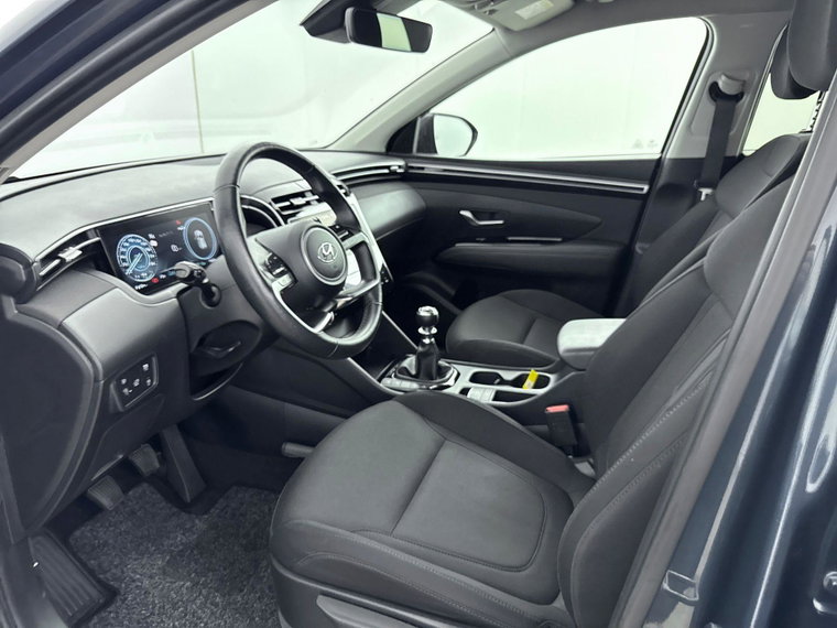 Vehicle Image 19