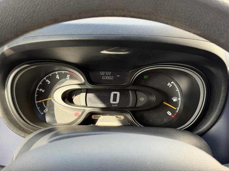 Vehicle Image 35