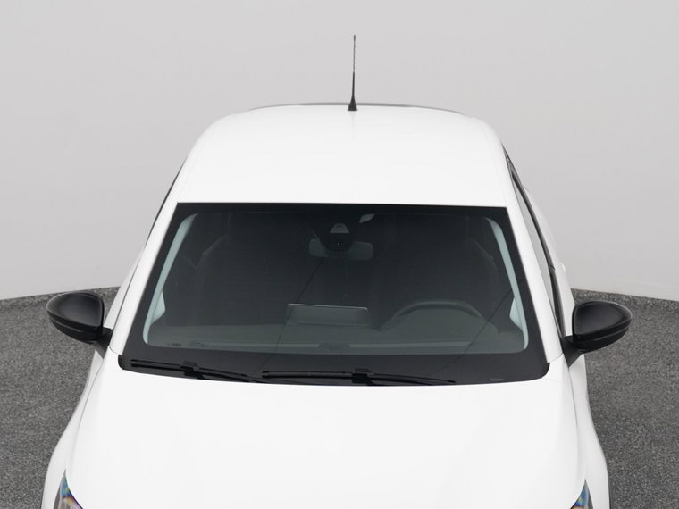 Vehicle Image 33