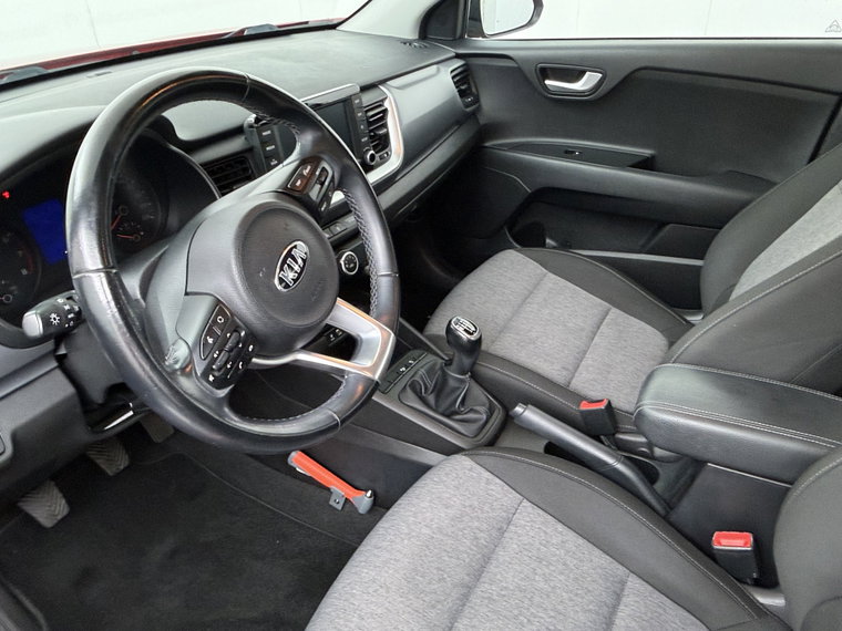 Vehicle Image 18