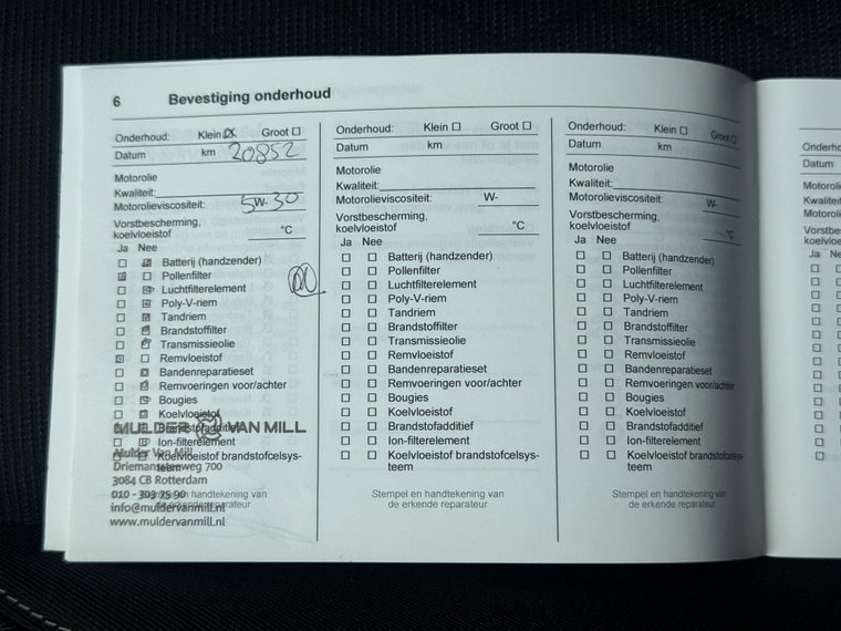 Vehicle Image 35