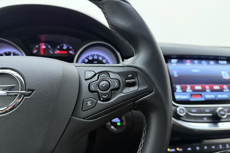 Vehicle Image 22