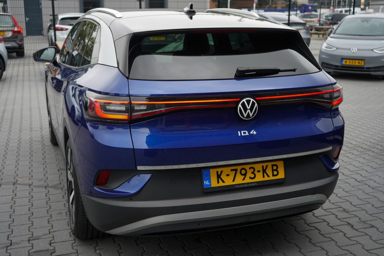 Vehicle Image 19