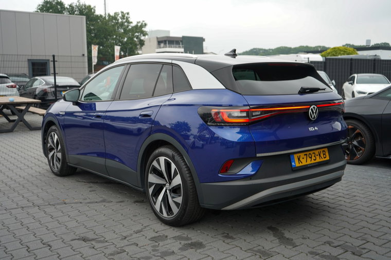 Vehicle Image 41