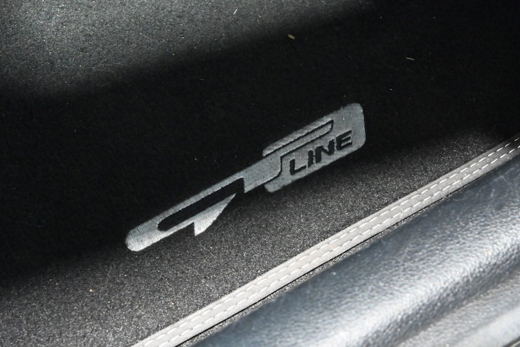 Vehicle Image 48