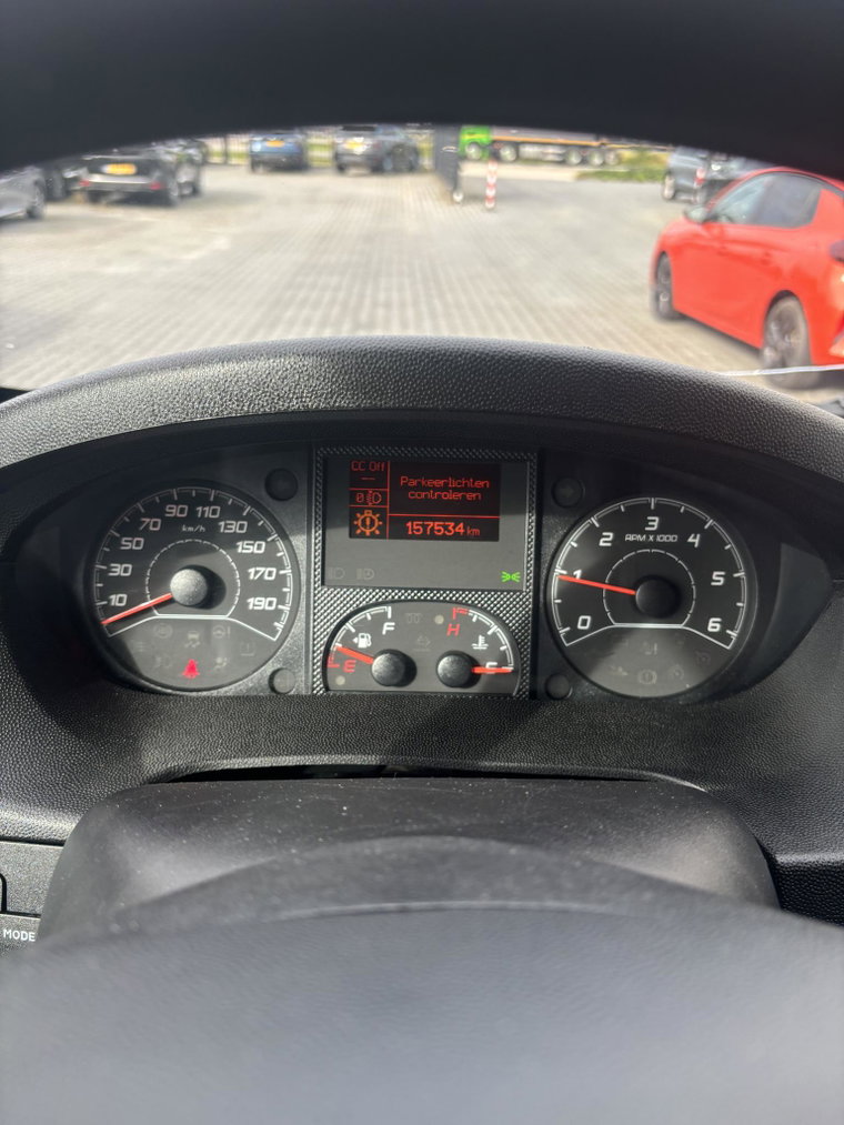Vehicle Image 26