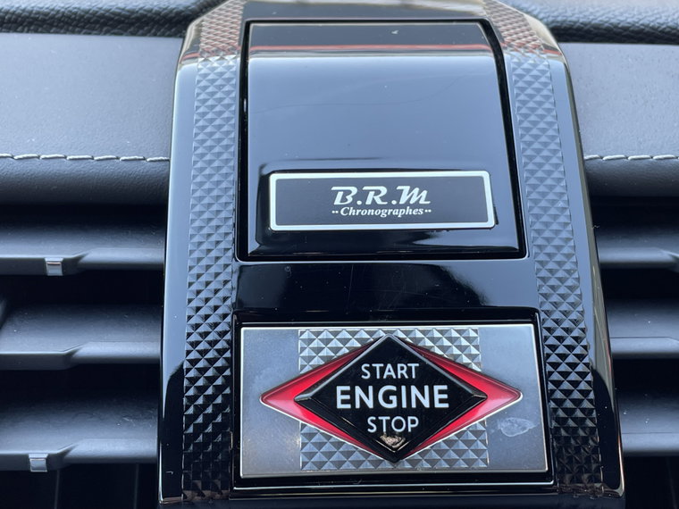 Vehicle Image 38