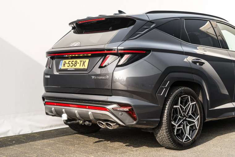 Vehicle Image 21