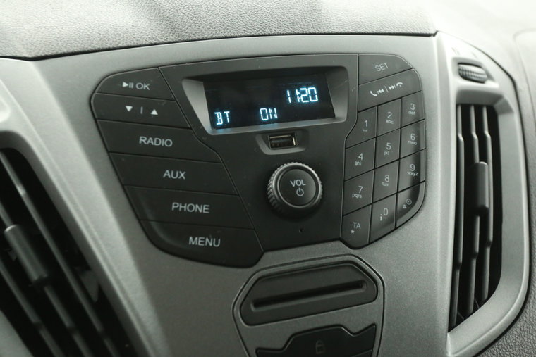 Vehicle Image 17