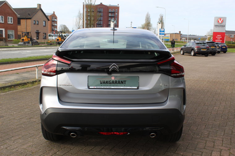 Vehicle Image 33
