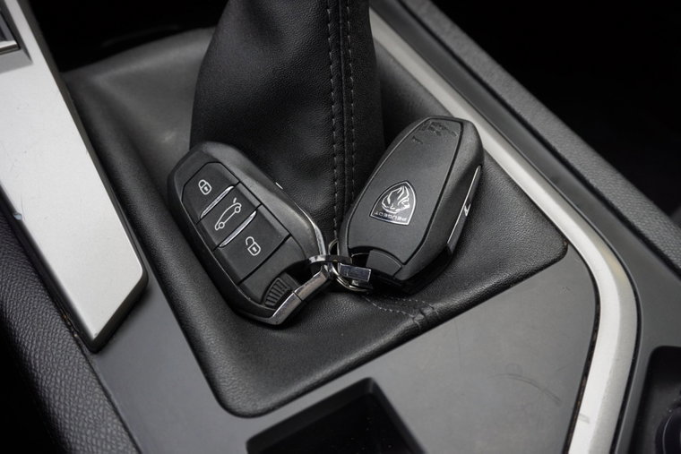 Vehicle Image 30