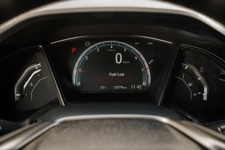 Vehicle Image 17