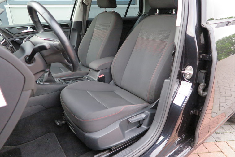Vehicle Image 22
