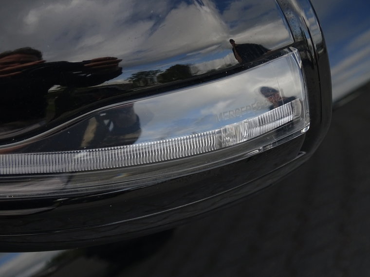Vehicle Image 30