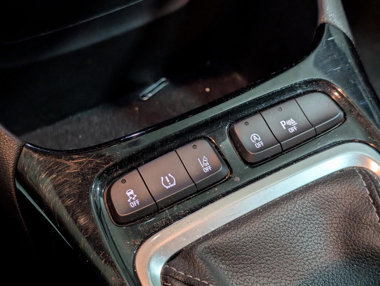 Vehicle Image 36
