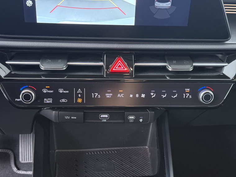 Vehicle Image 31