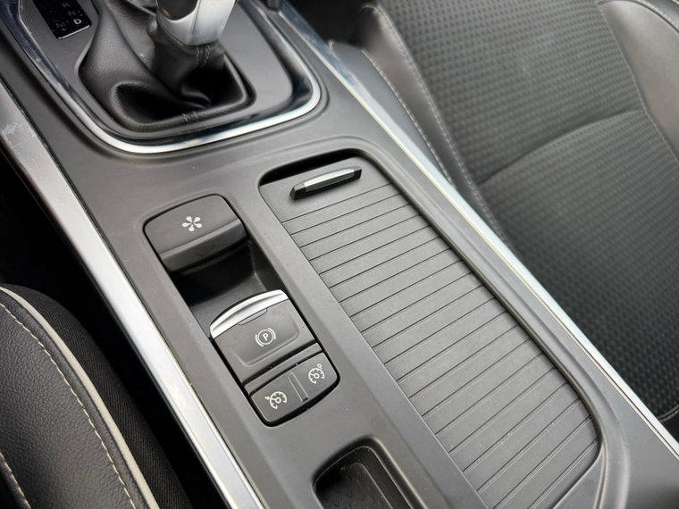 Vehicle Image 28
