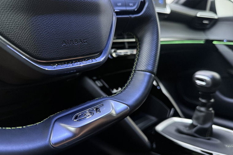 Vehicle Image 33
