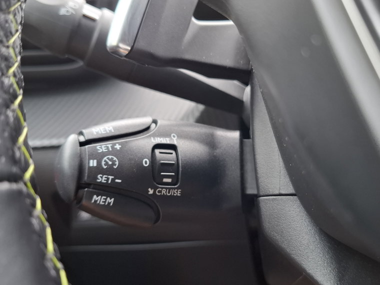 Vehicle Image 27