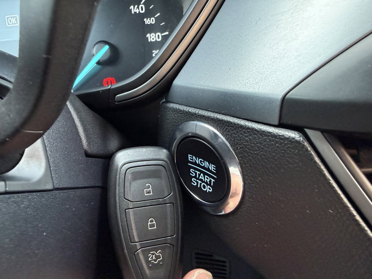 Vehicle Image 37