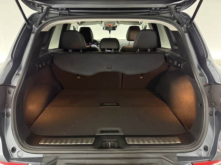 Vehicle Image 37