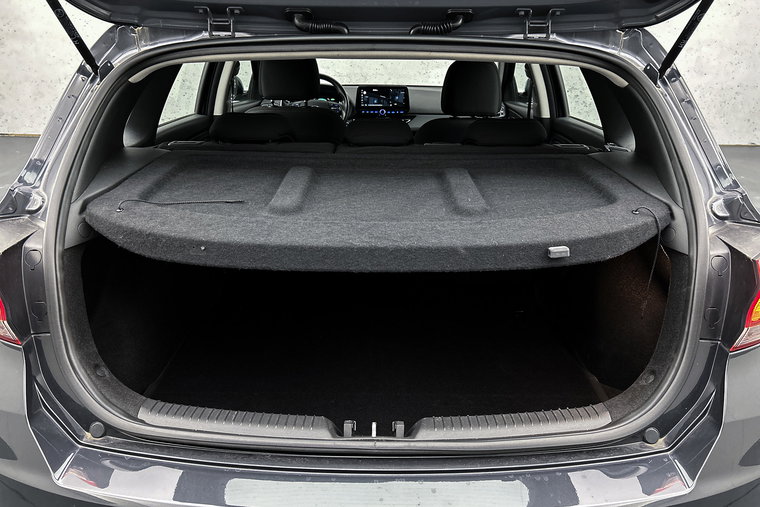 Vehicle Image 14