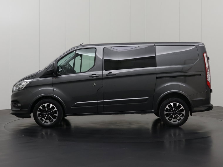 Vehicle Image 12