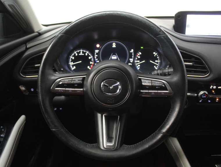 Vehicle Image 18