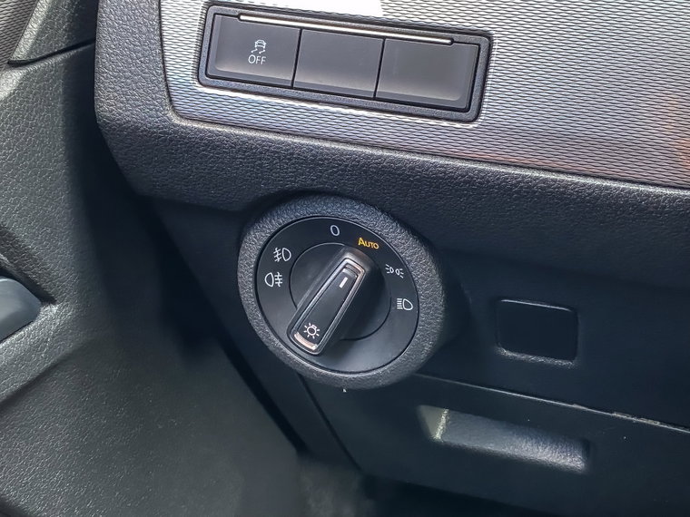 Vehicle Image 52