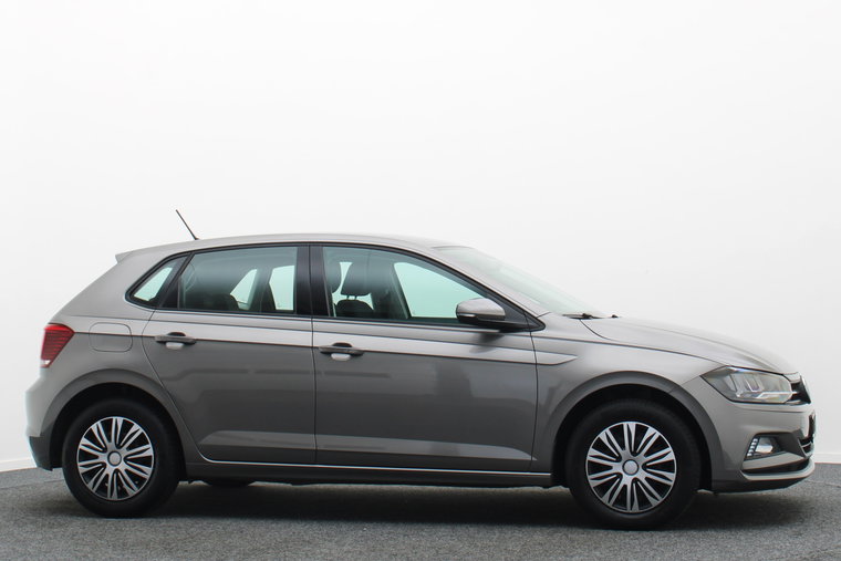 Vehicle Image 19