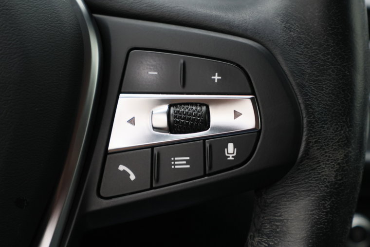 Vehicle Image 35