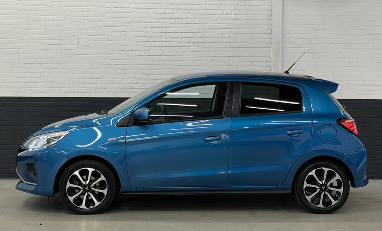 Vehicle Image 7
