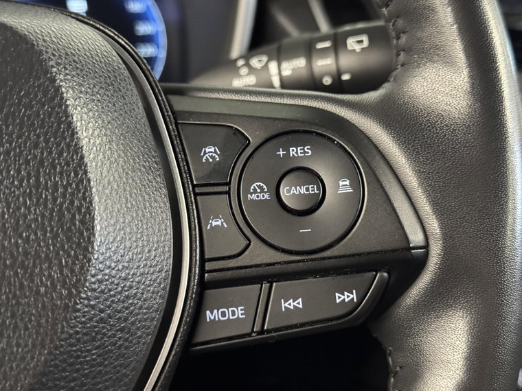 Vehicle Image 24