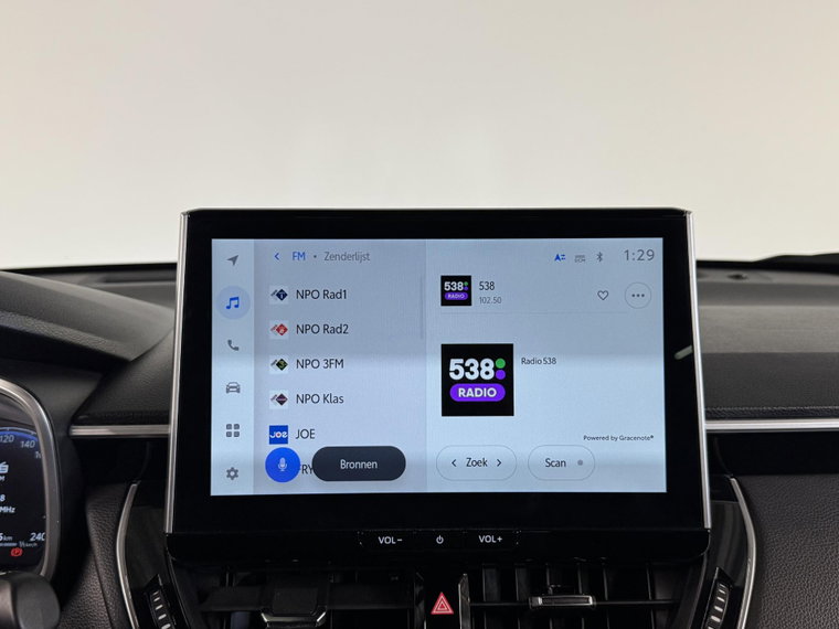 Vehicle Image 30