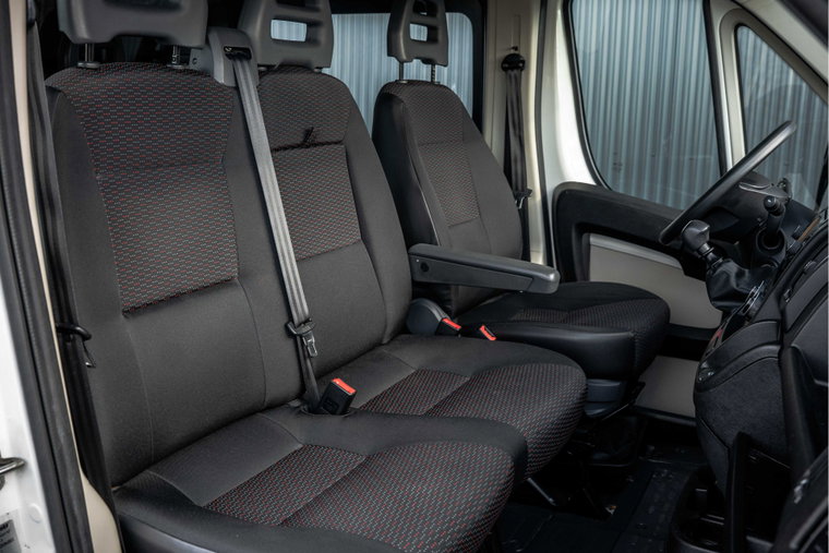 Vehicle Image 13