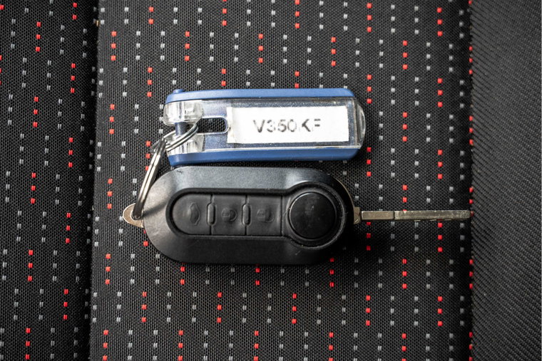 Vehicle Image 25
