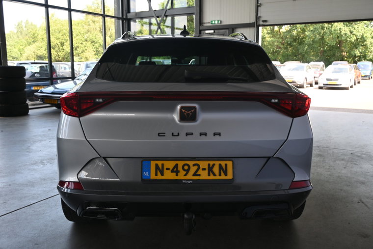 Vehicle Image 17