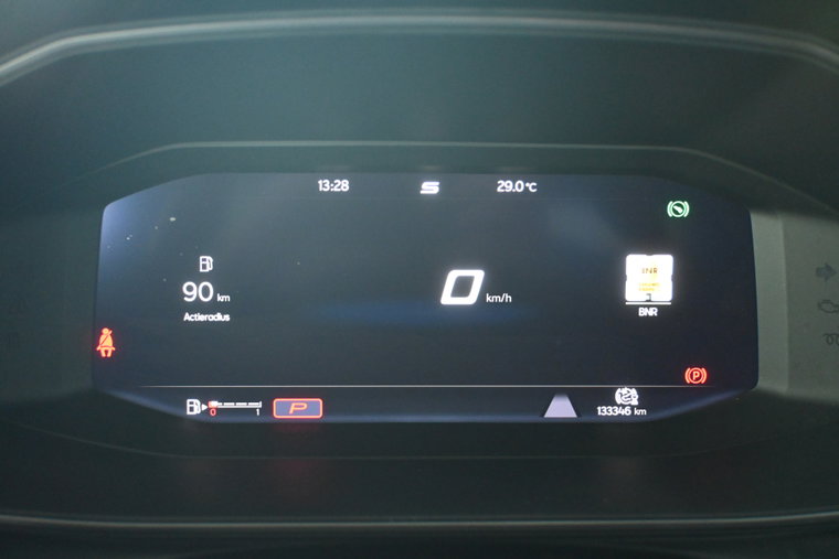 Vehicle Image 37