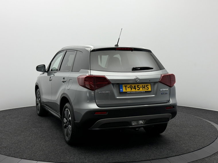 Vehicle Image 8