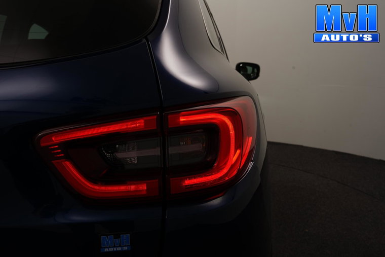 Vehicle Image 40