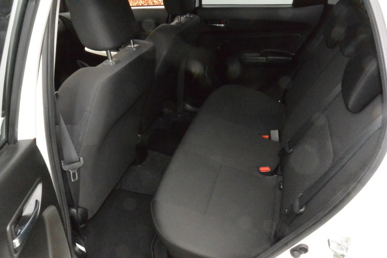 Vehicle Image 22