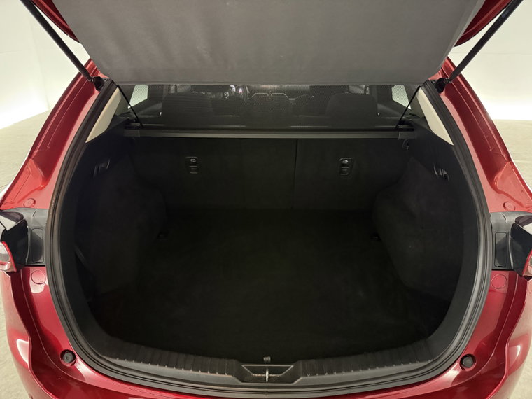 Vehicle Image 33