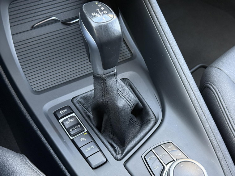 Vehicle Image 26