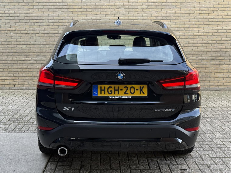 Vehicle Image 38