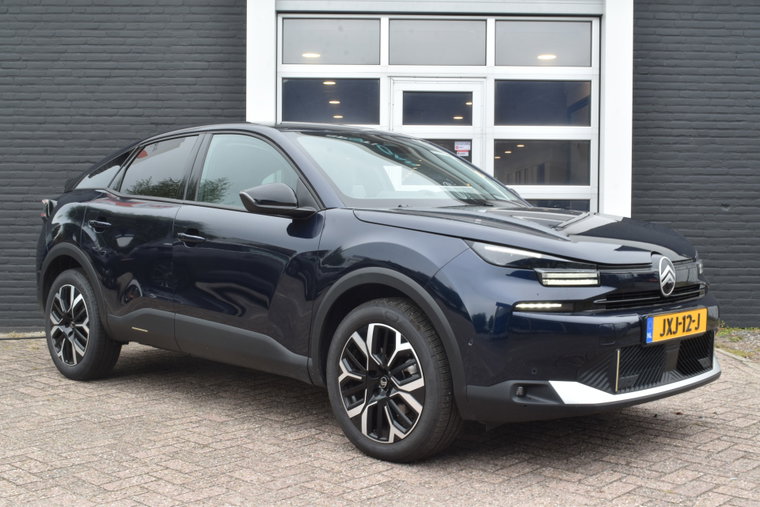 Vehicle Image 27